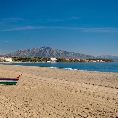Charming Beachfront In Marina * Estepona